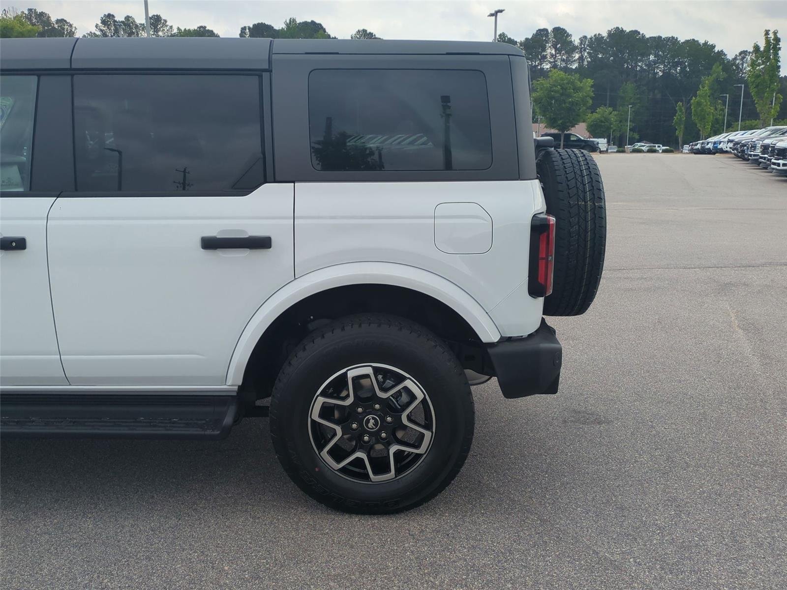 New 2026 Oxford White Ford Outer Banks® image 11