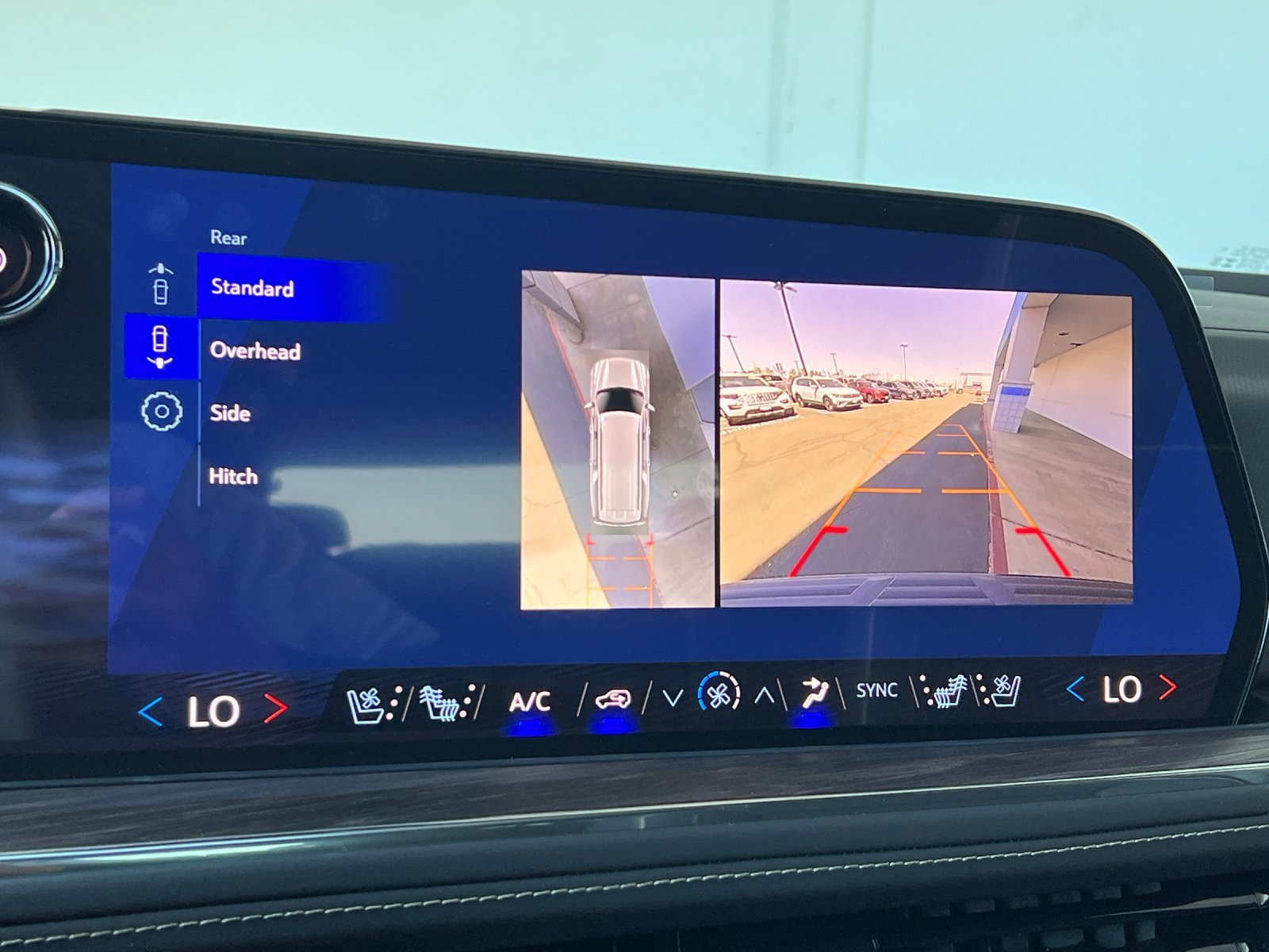 2026 Chevrolet Suburban Premier - Photo 20