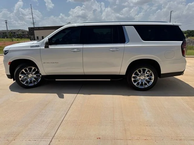 Used 2021 White Chevrolet High Country image 7