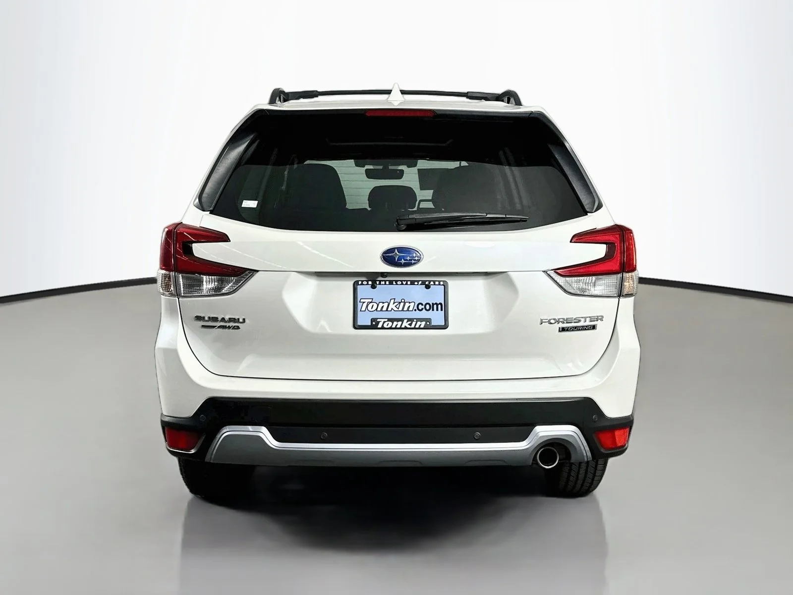 Used 2021 Crystal White Pearl Subaru Touring image 6