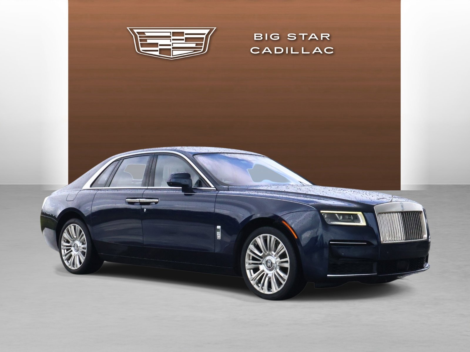 Used 2022 Midnight Rolls-Royce Base image 6