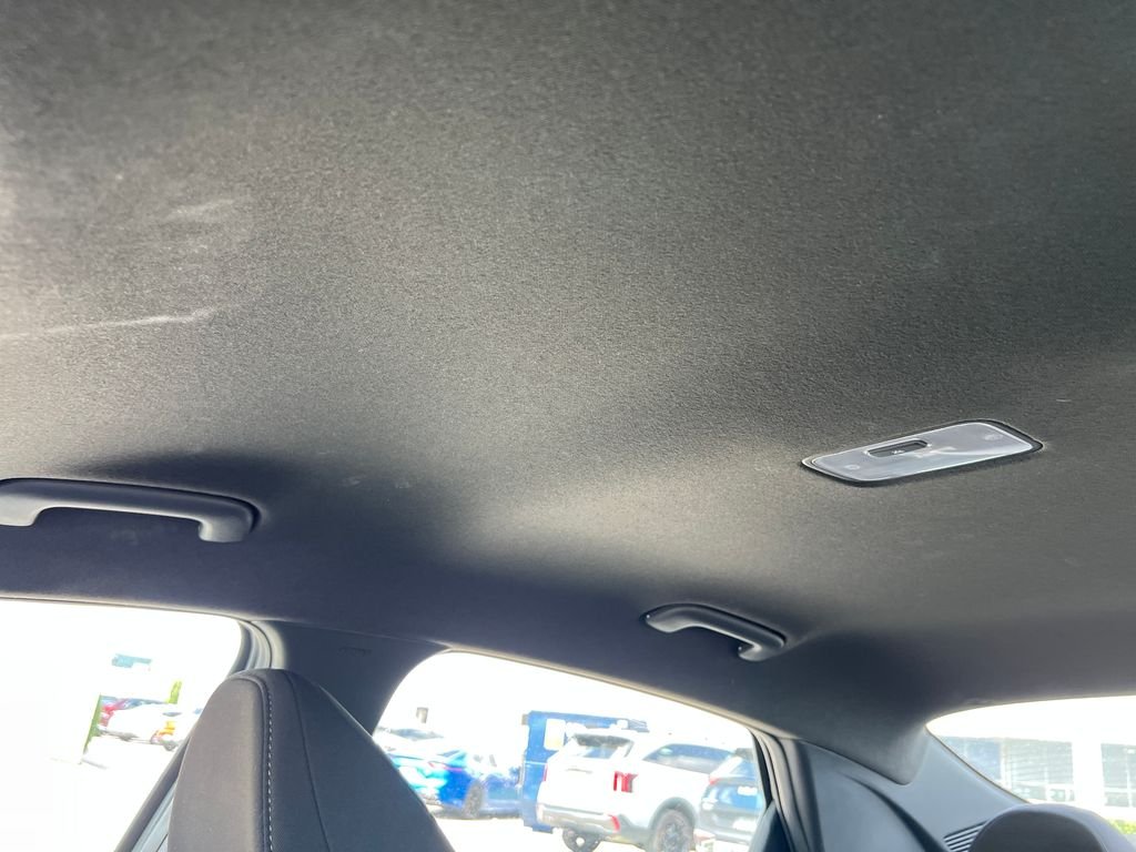 Used 2025 Gray Hyundai SEL Sport image 24