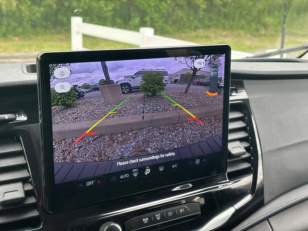 Used 2025 White Ford XLT image 29