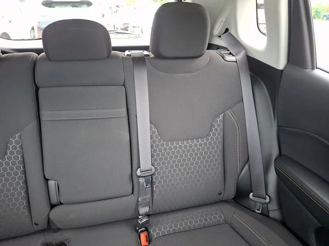 Used 2019 Silver Jeep Sport image 20
