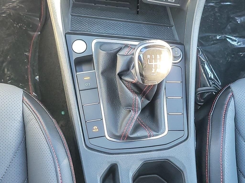 New 2026 Pure White Volkswagen 2.0T Autobahn image 16