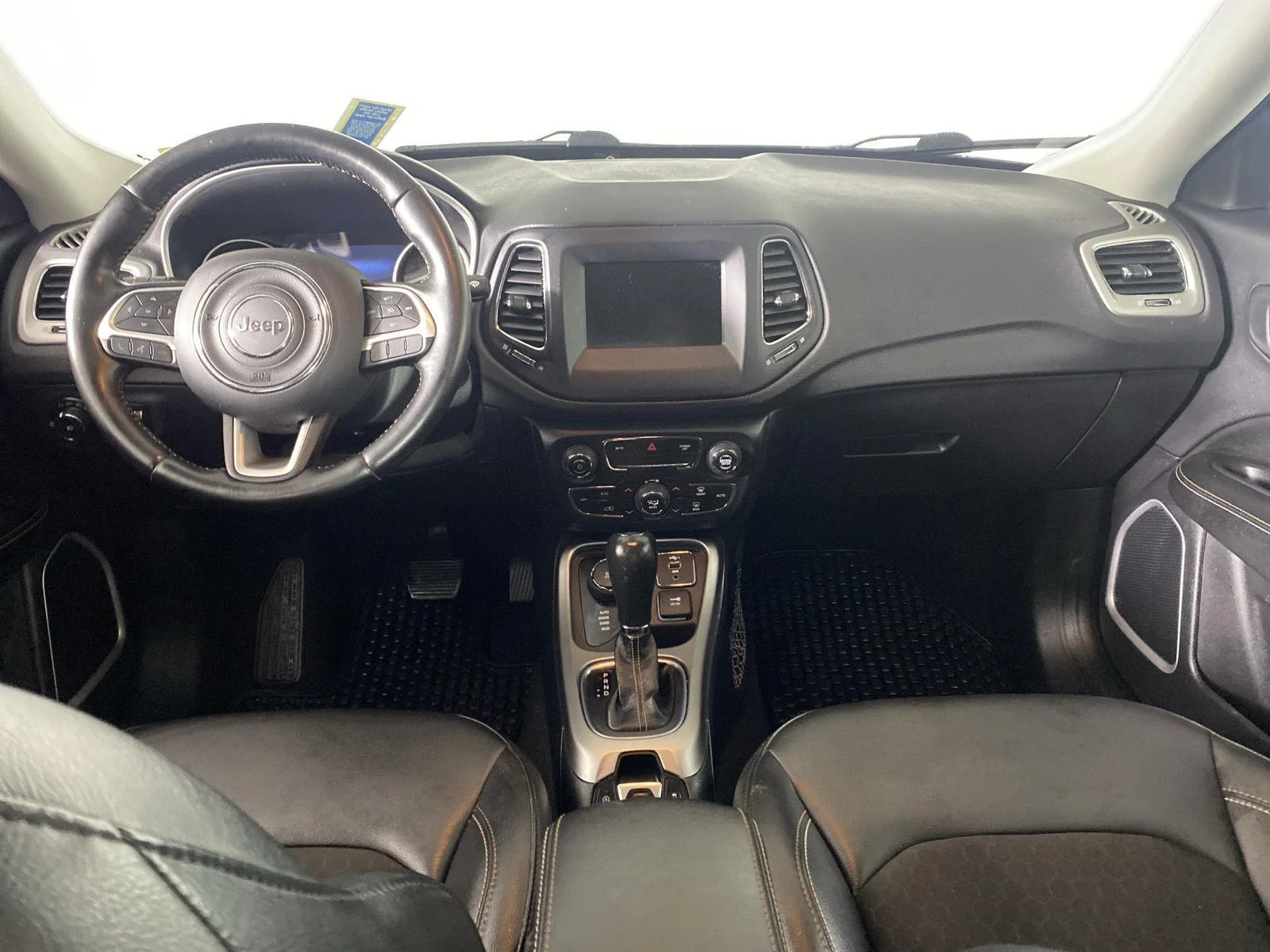 Used 2021 Olive Green Pearlcoat Jeep Latitude image 34