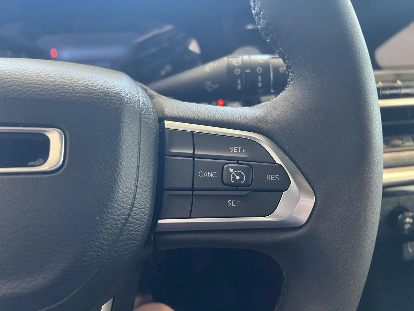 Used 2023 Bk Jeep Latitude image 21