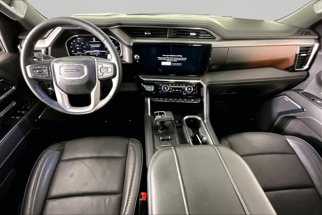 Used 2024 White GMC Denali image 8
