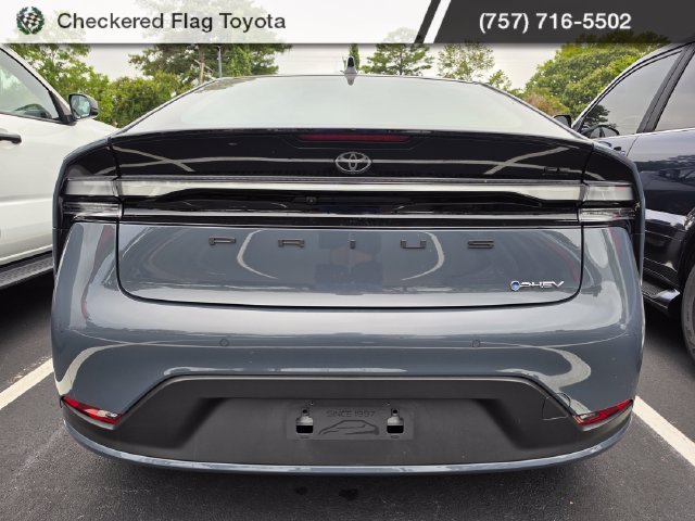 Used 2026 Guardian Gray Toyota SE image 5