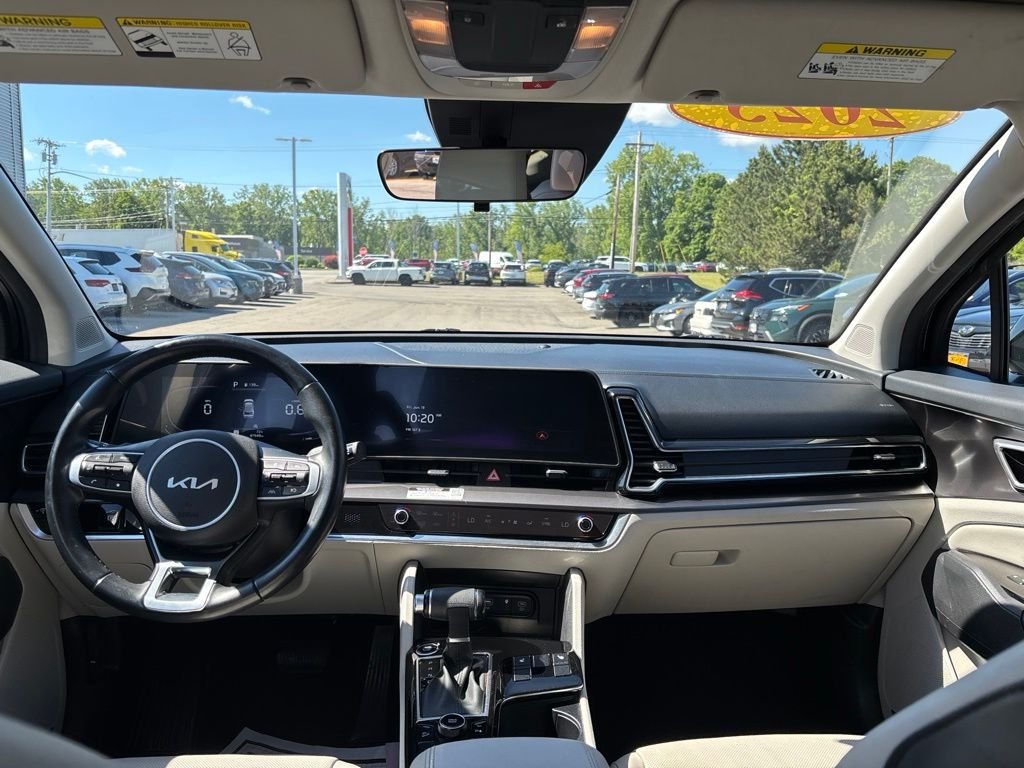 Used 2023 Black Kia EX image 13