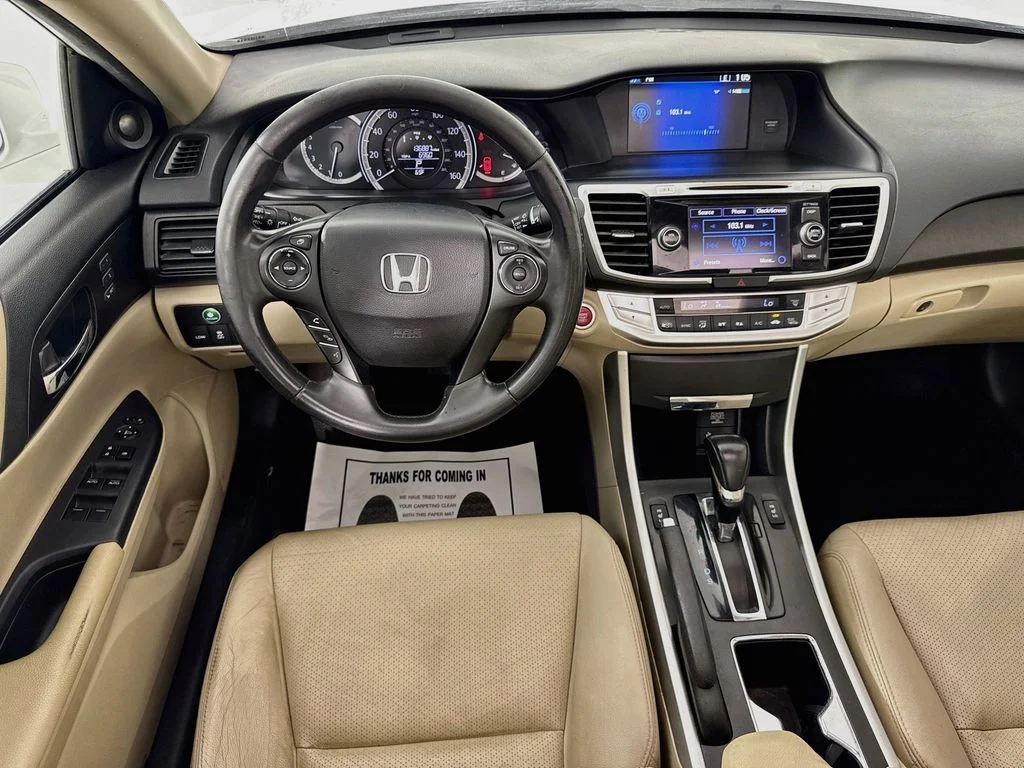 Used 2014 White Orchid Pearl Honda EX-L image 28