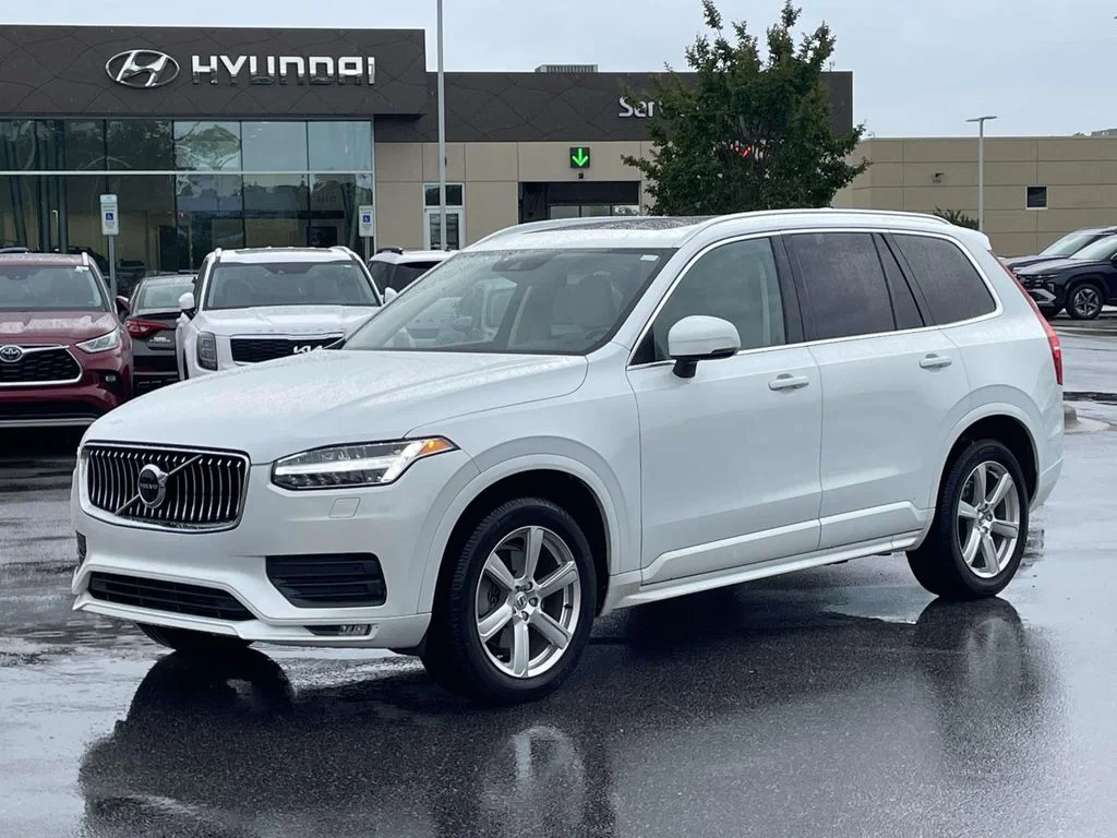 2021 Volvo XC90 Momentum - Photo 22