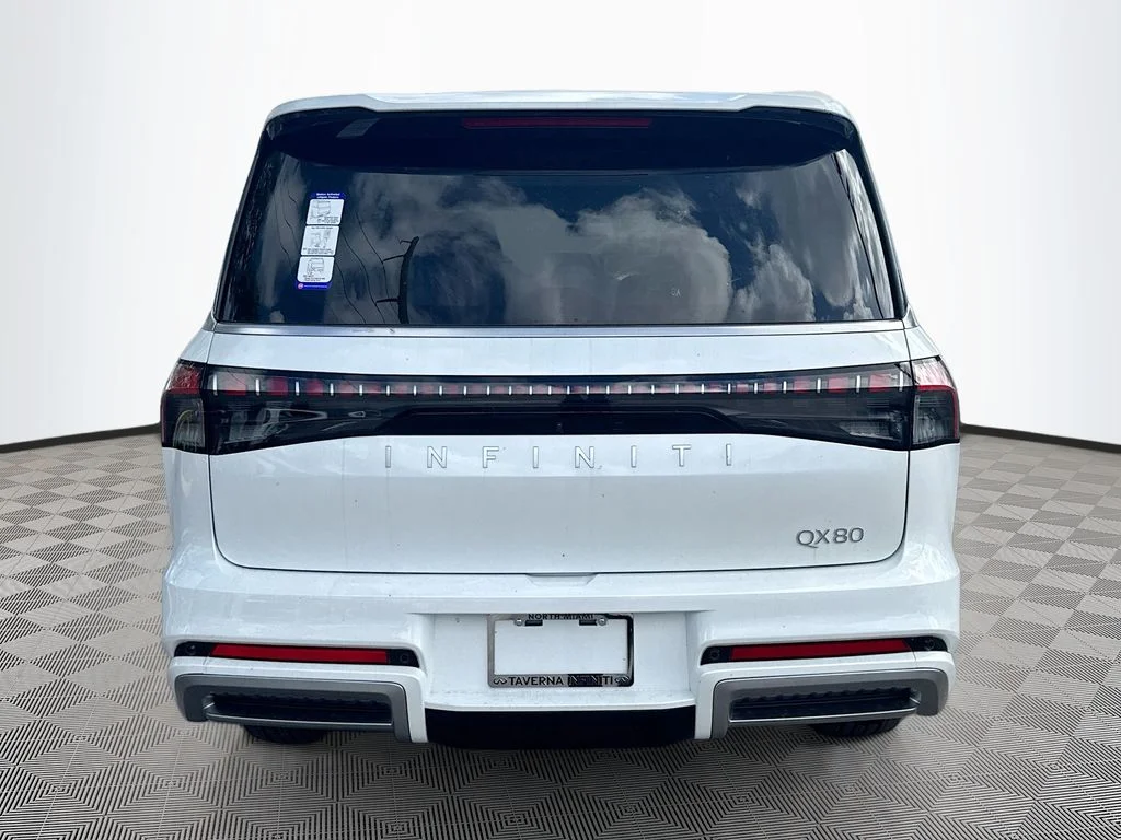 New 2027 RADIANT WHITE INFINITI Luxe 2WD image 6
