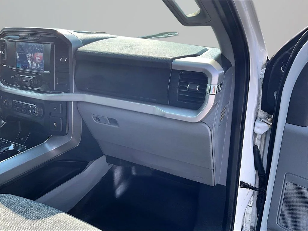 Used 2023 White Ford XLT image 18