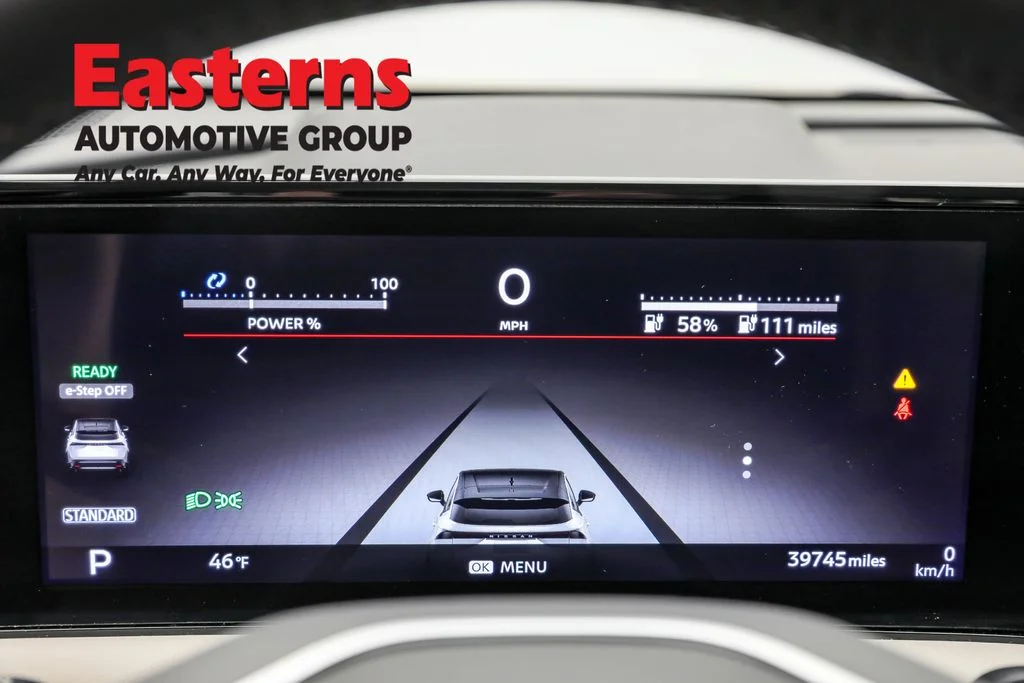 Used 2023 White Nissan ENGAGE image 18