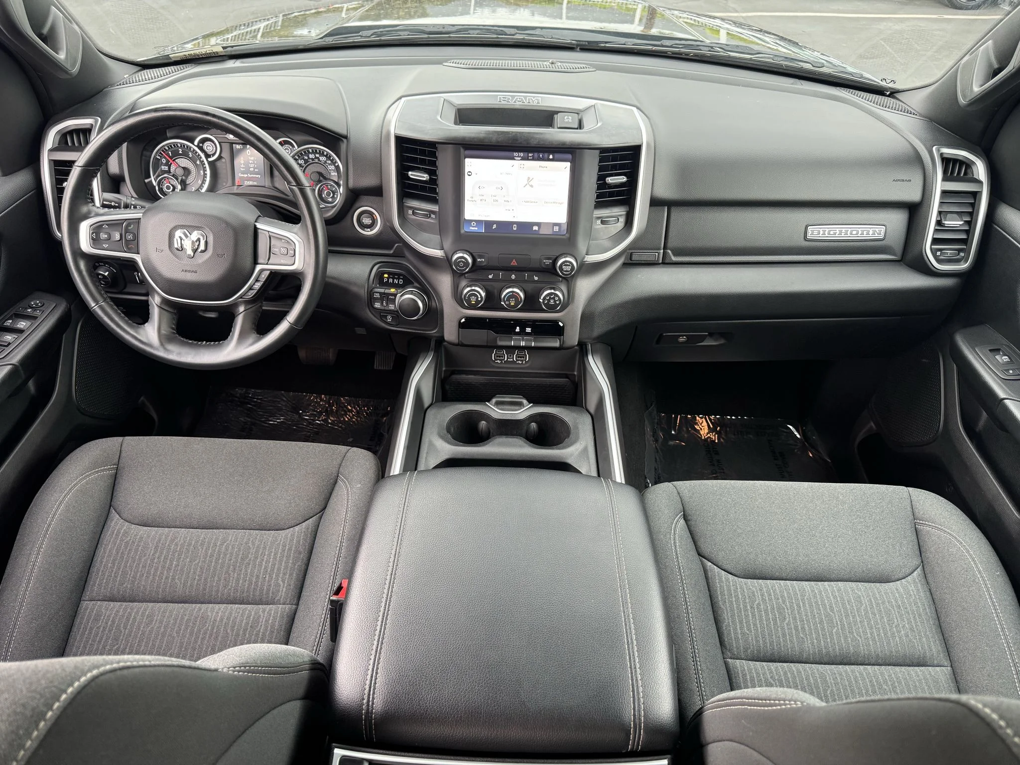 Used 2023 DIAMOND BLACK CRY Ram Big Horn image 28