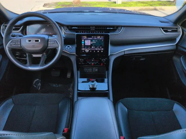 Used 2024 Red Jeep Altitude X image 14