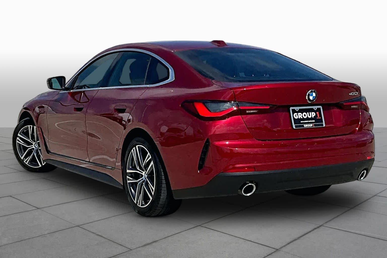 Used 2026 Vegas Red Metallic BMW 430i image 11