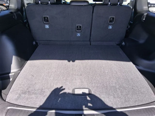 New 2026 Baltic Gray Metallic Clear-Coat Exterior Paint Jeep Altitude image 28