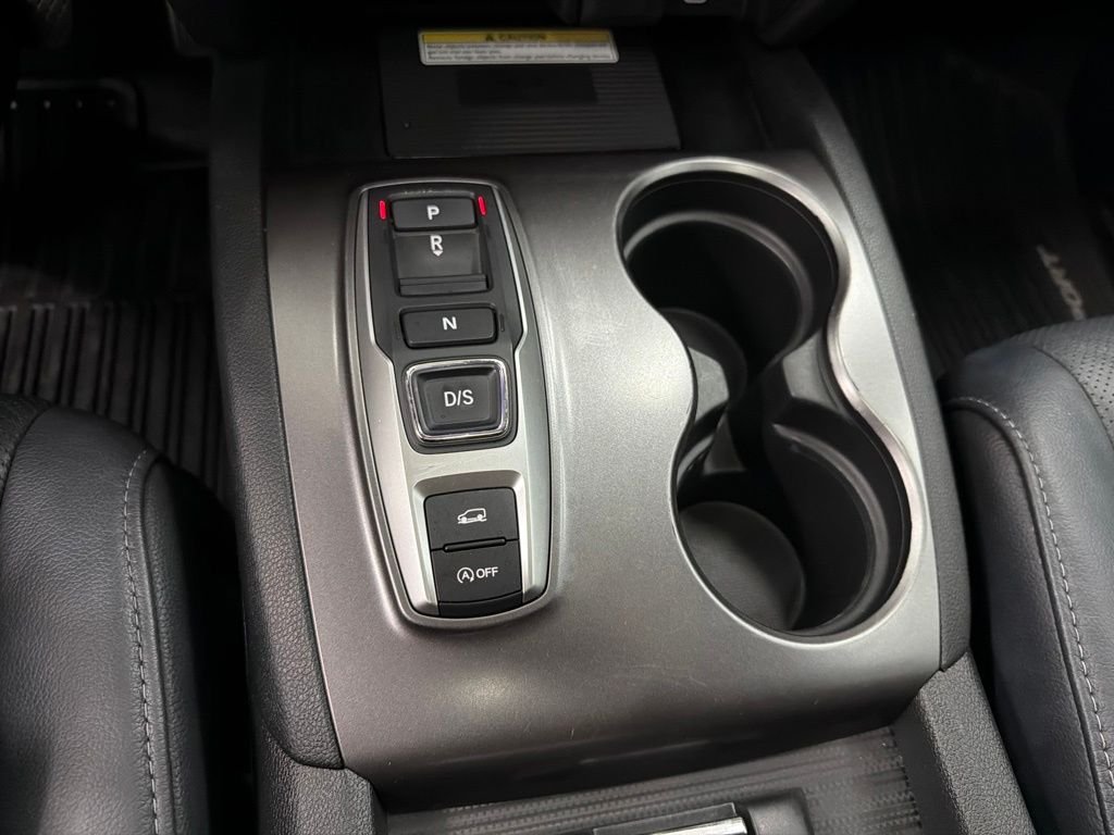 Used 2023 White Honda EX-L image 18