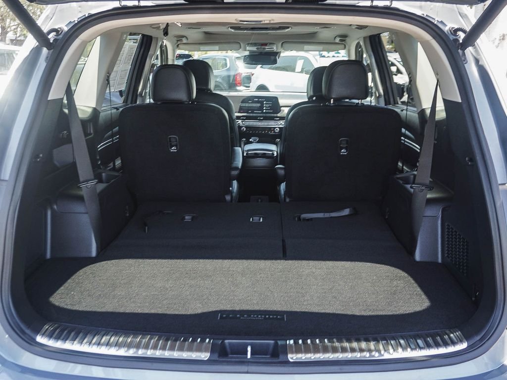 Used 2024 Silver Kia SX image 24