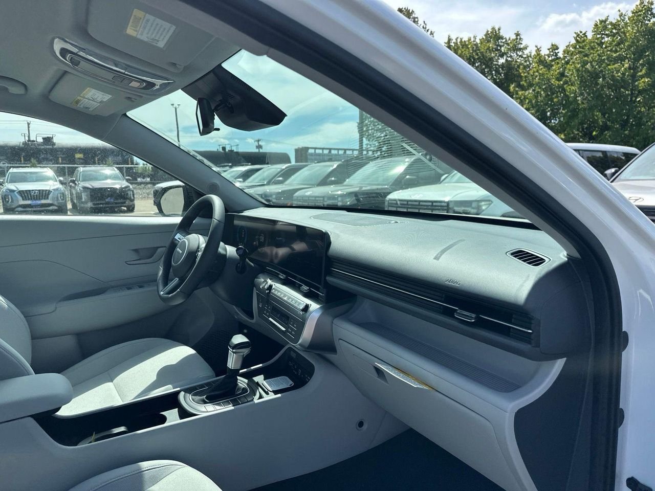New 2027 White Hyundai SEL Sport AWD image 30