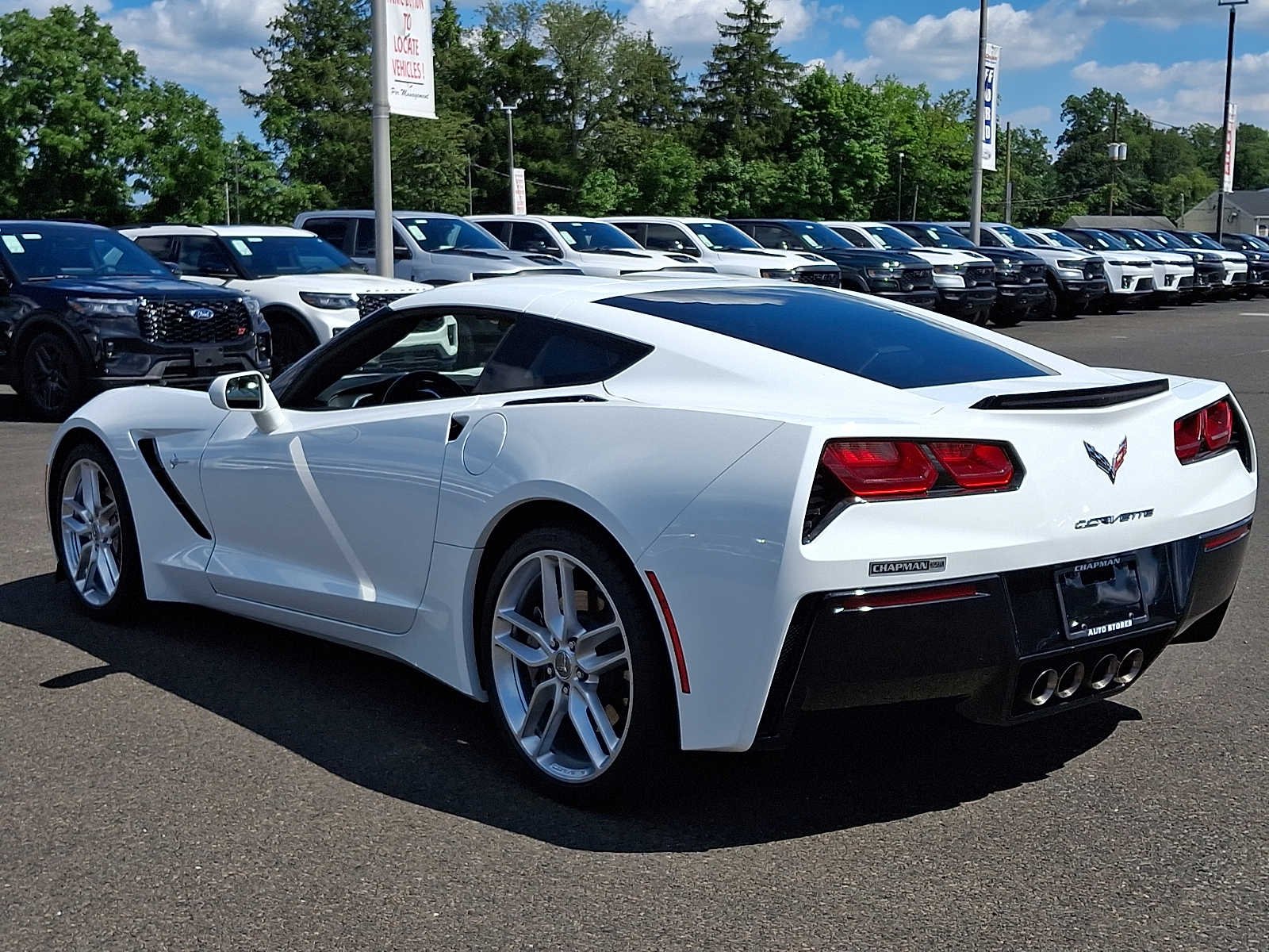 Used 2018 Arctic White Chevrolet 1LT image 4