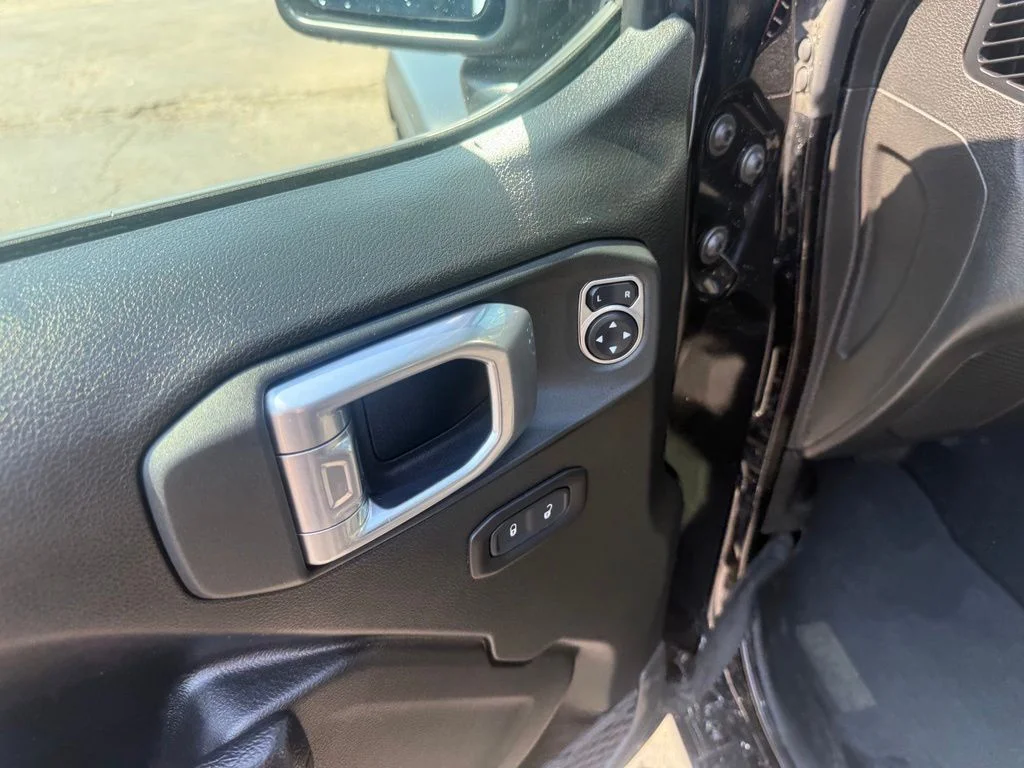 Used 2022 Black Jeep Unlimited Sport S image 12