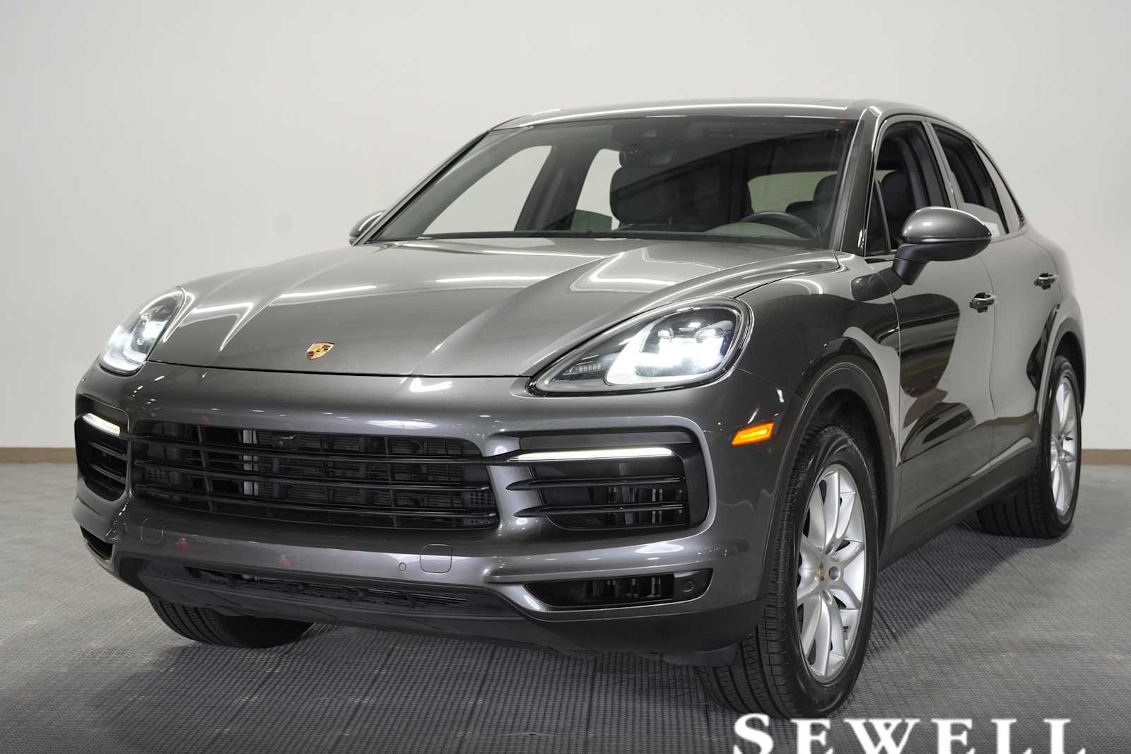 2023 Porsche Cayenne Base