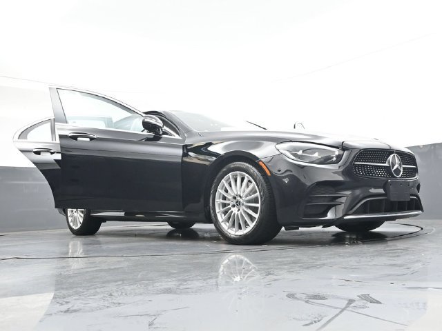 Used 2023  Mercedes-Benz E 350 image 42