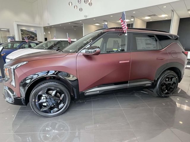 New 2027 Magma Red Matte Kia X-Line S image 4