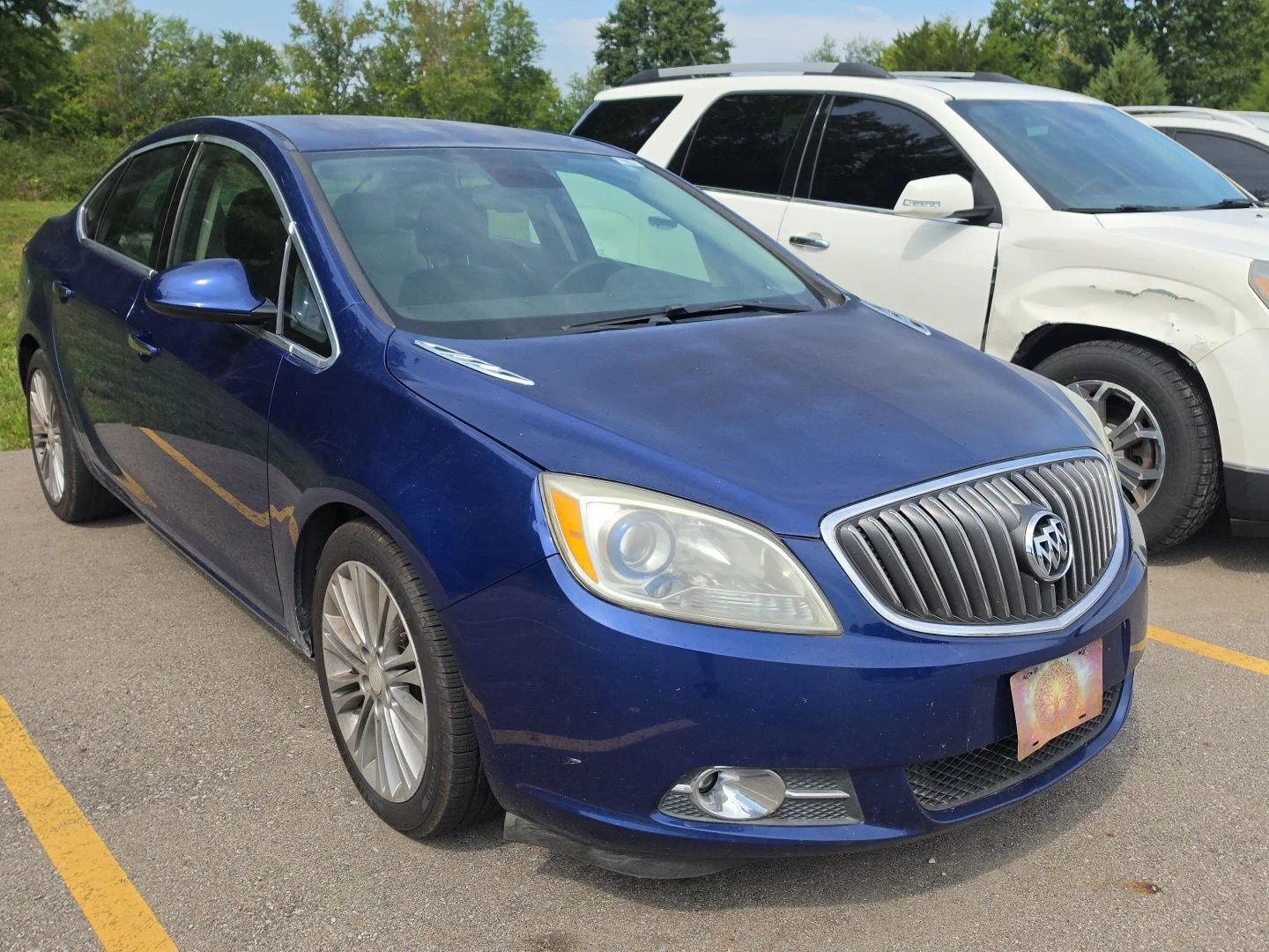 Used 2013 Luxo Blue Metallic Buick SEDAN image 2