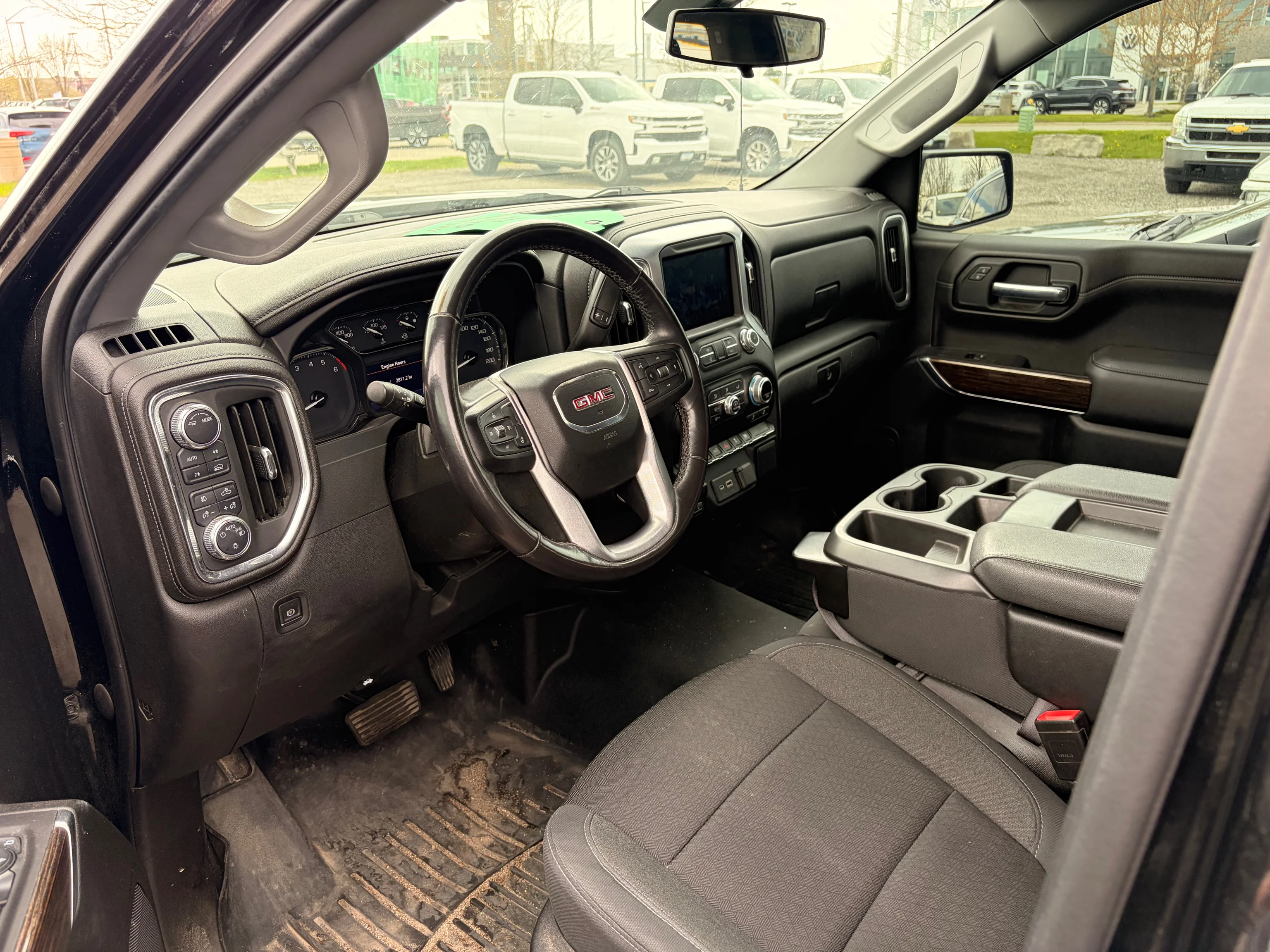 Used 2021  GMC Elevation image 5