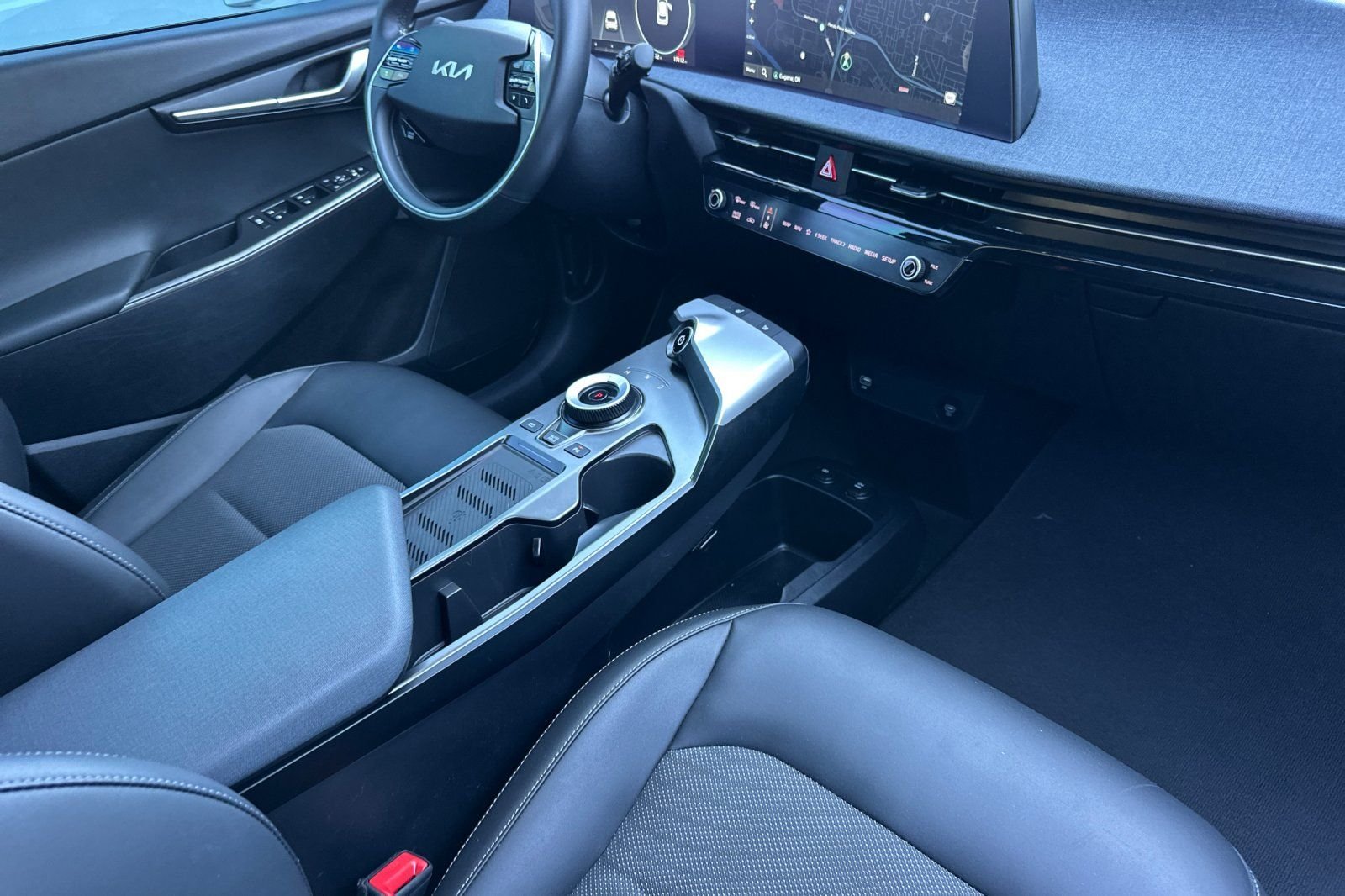 Used 2023 Gray Kia Light image 16