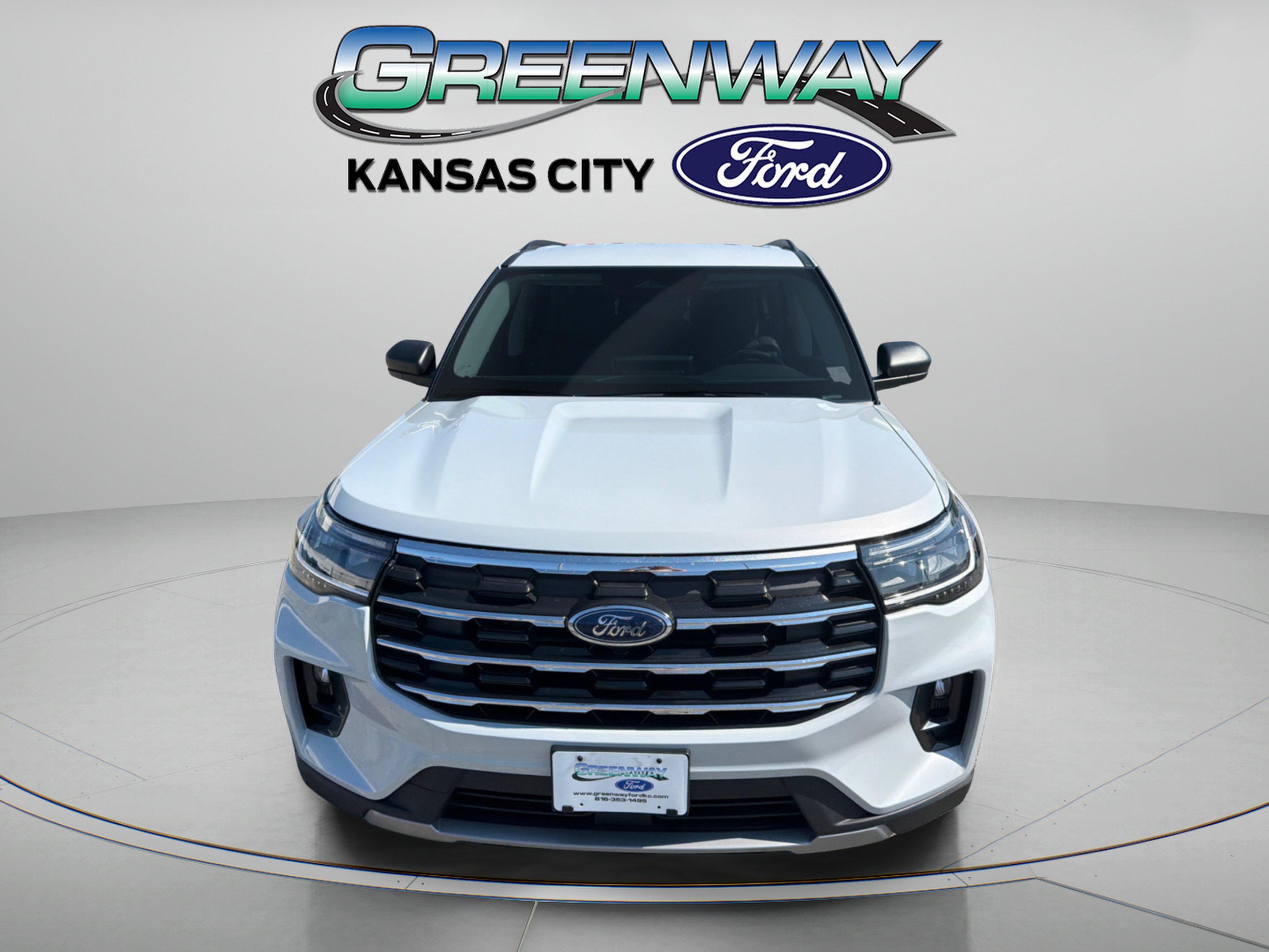 New 2026 Space White Metallic Ford Active image 2