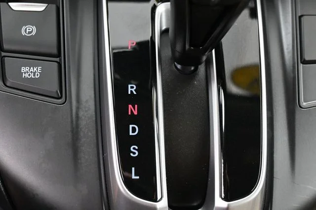 Used 2019 White Honda EX-L image 29