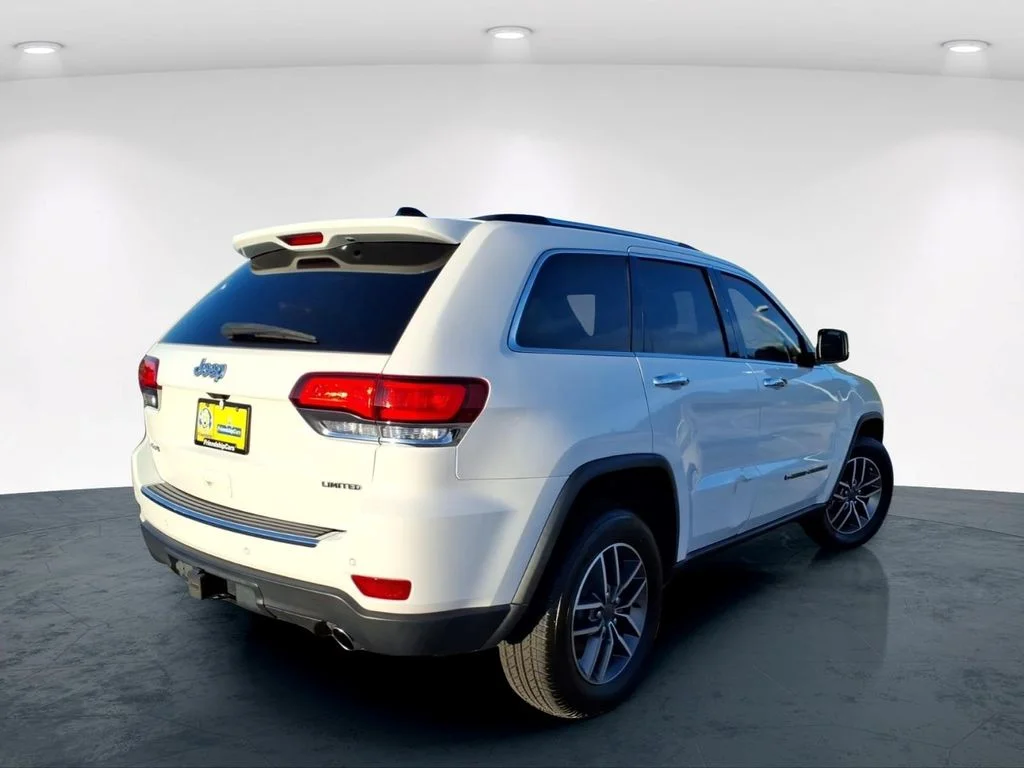 Used 2022 White Jeep Limited image 7