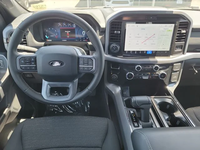 New 2026 Carbonized Gray Metallic Ford XLT image 17