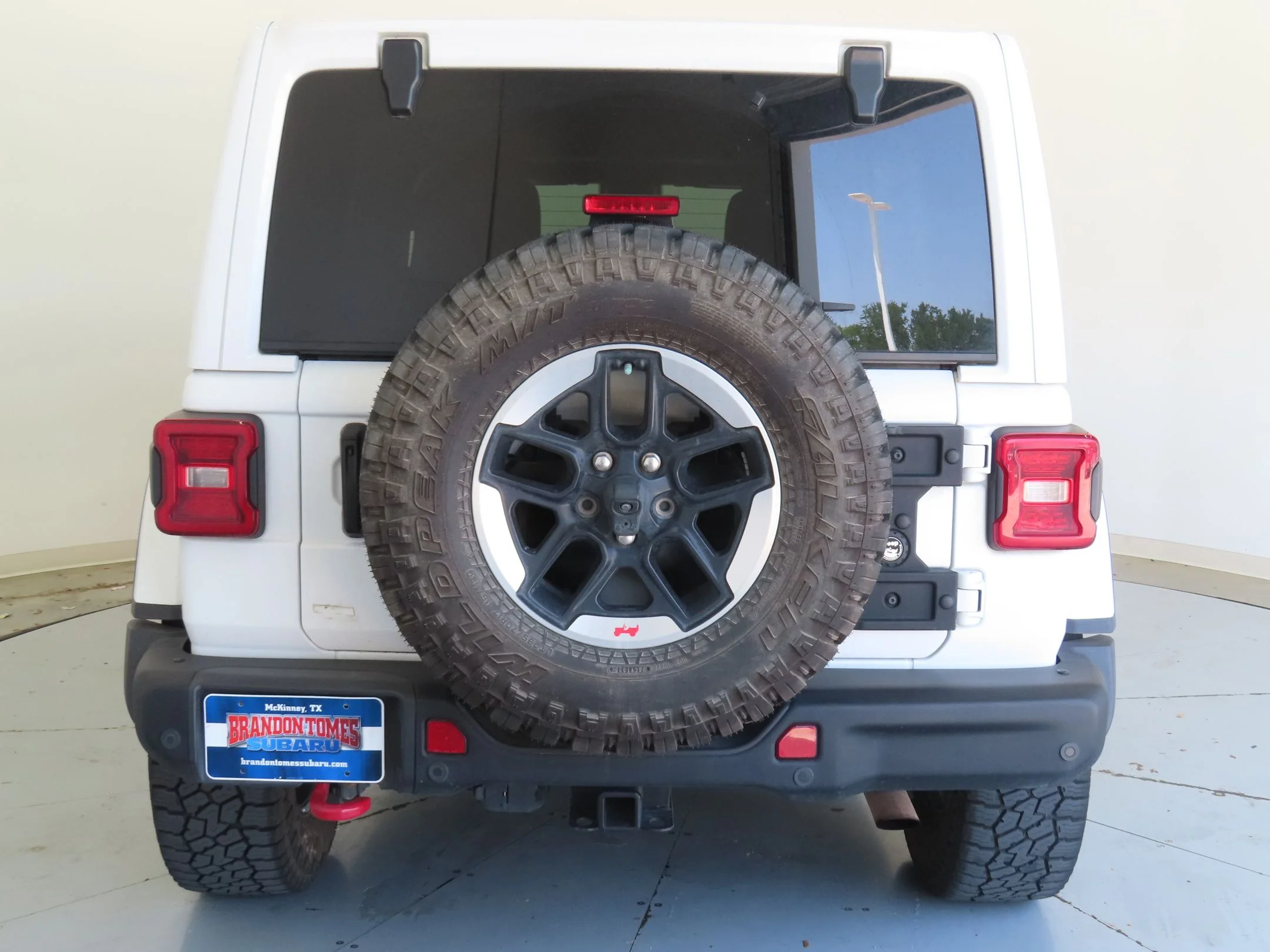 Used 2021 White Jeep Unlimited Rubicon image 4