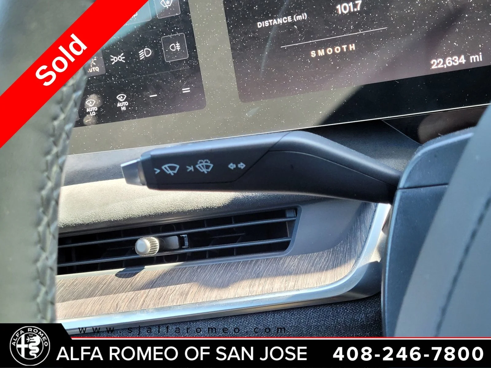 Used 2023 Silver Lucid Grand Touring image 19