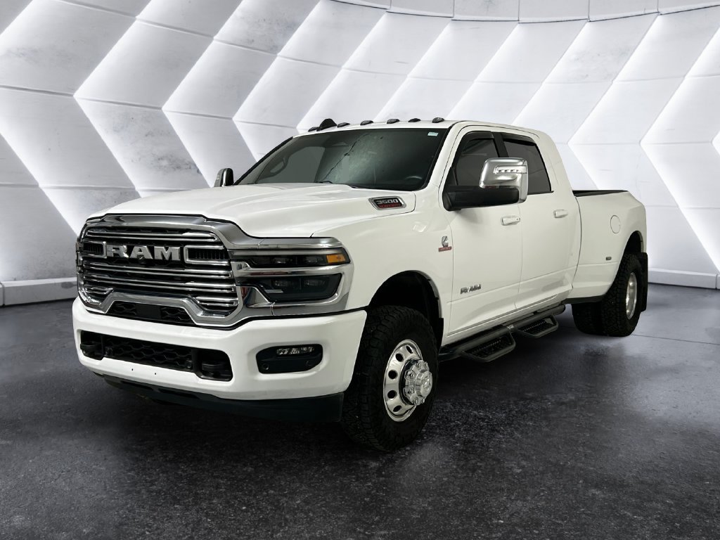 Used 2025 White Ram Laramie image 3