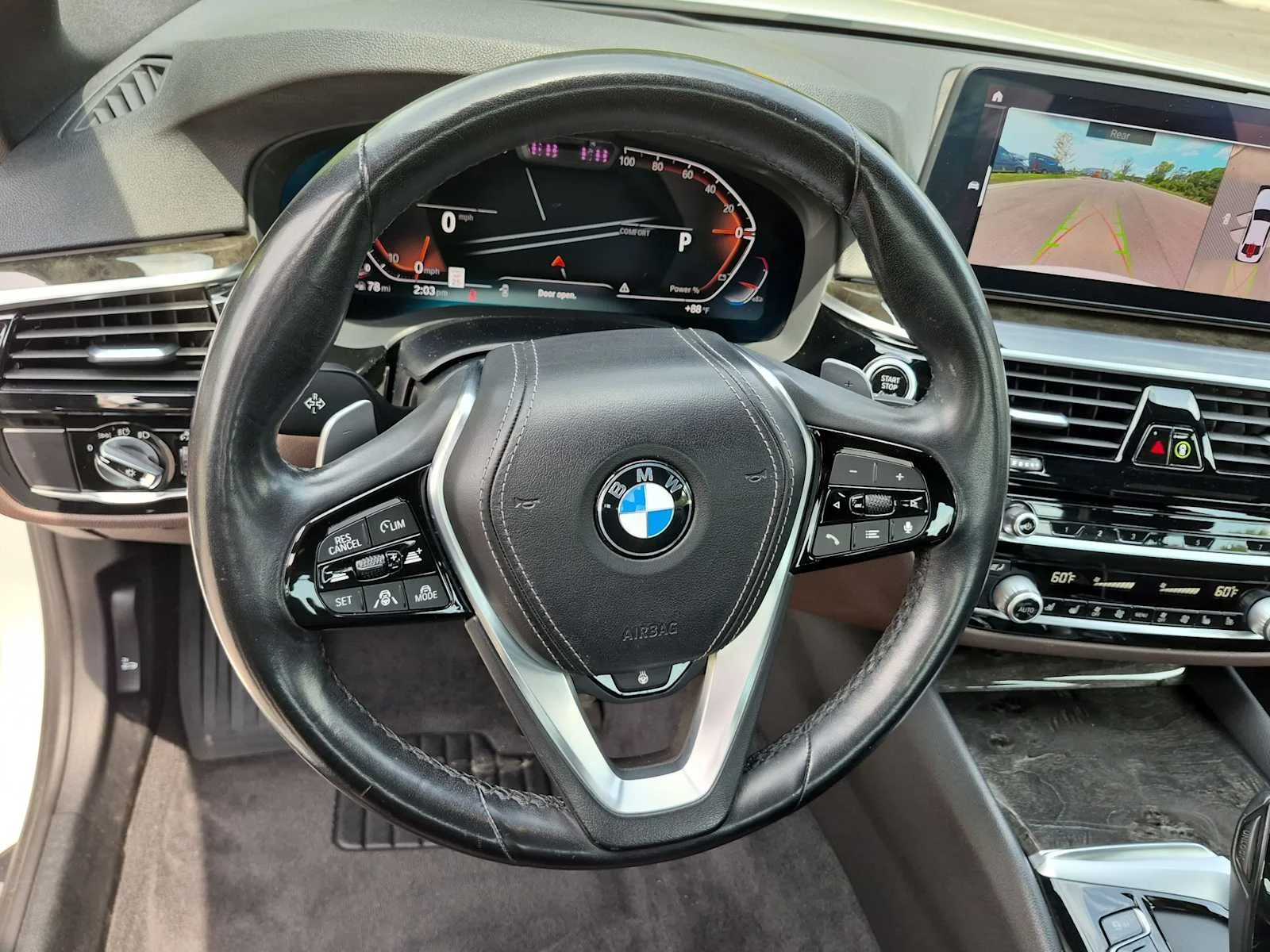 Used 2021 Alpine White BMW 540i xDrive image 24