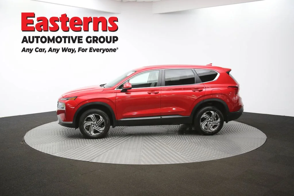 Used 2022 Red Hyundai SE image 58