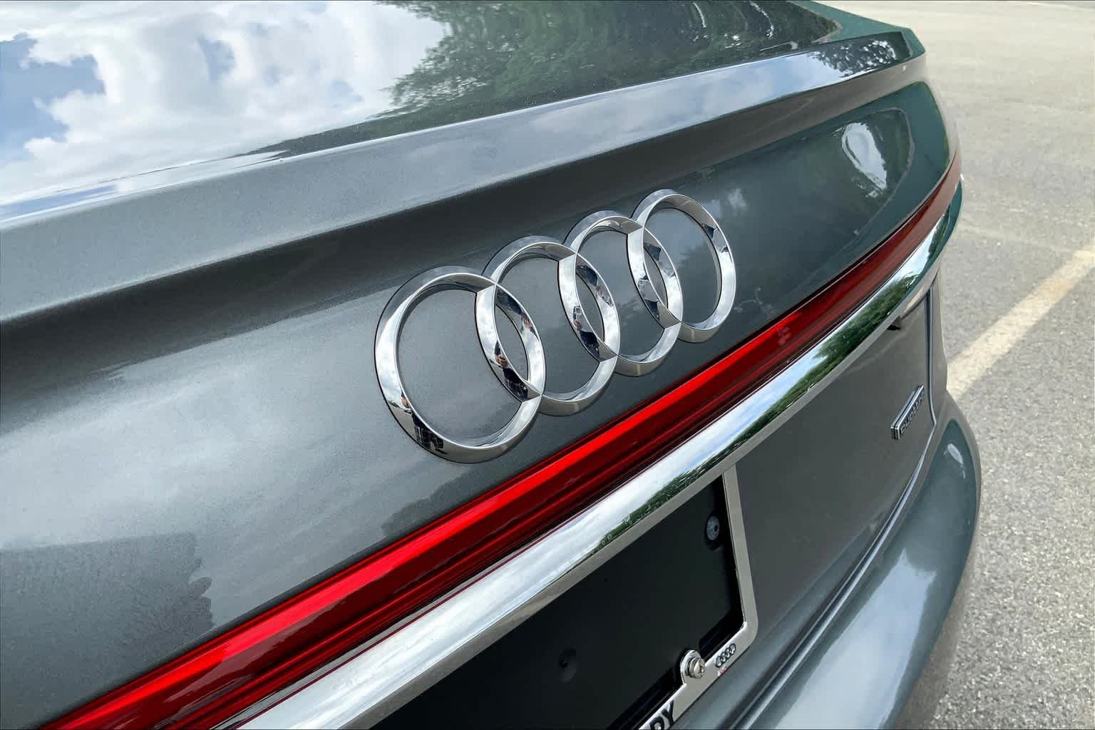 Used 2019 Monsoon Gray Metallic Audi  image 31