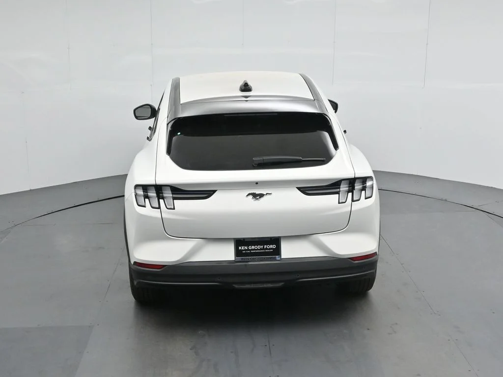 New 2026 Star White Metallic Tri-coat Ford Select image 38