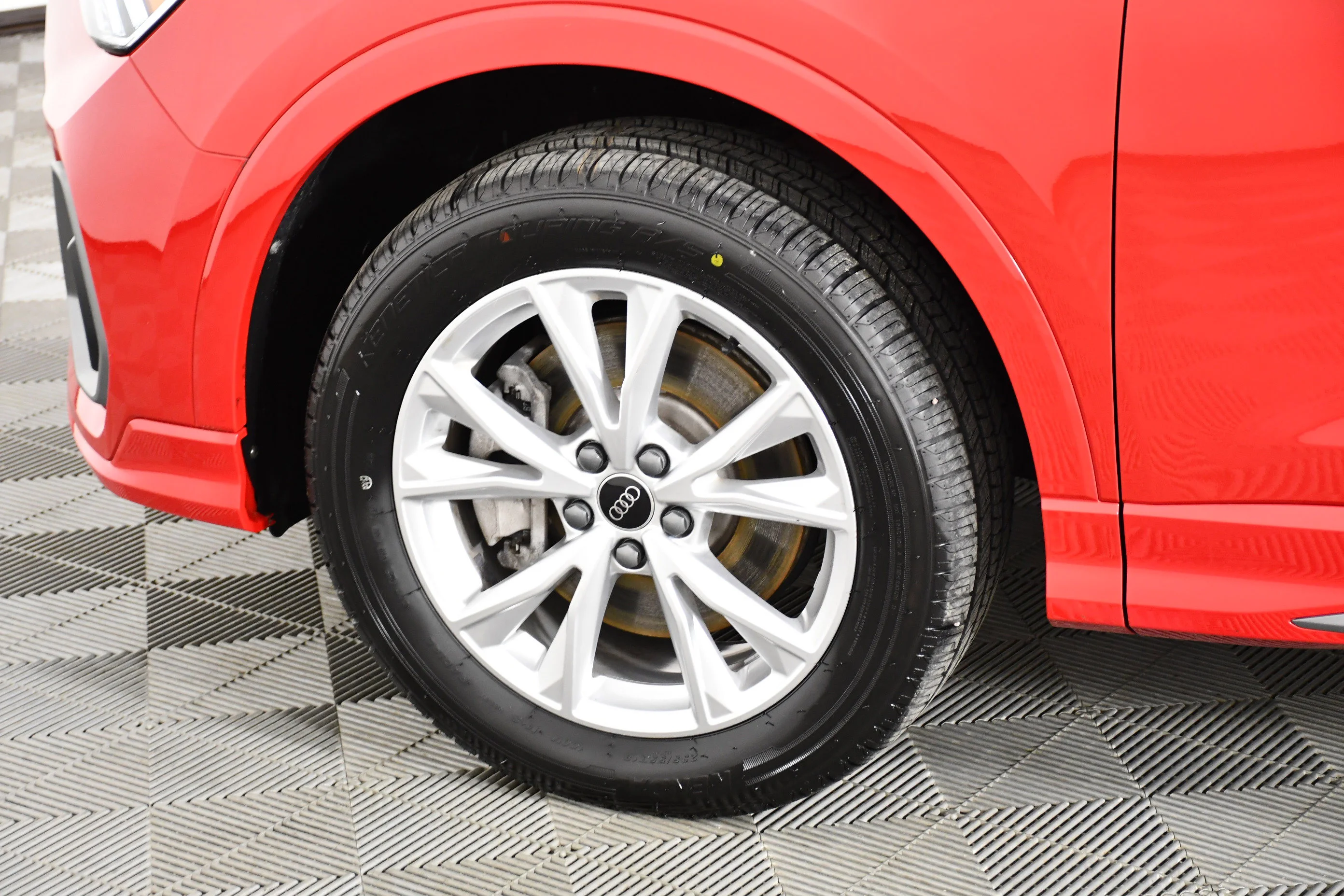 Used 2025 Red Audi S line Premium image 54