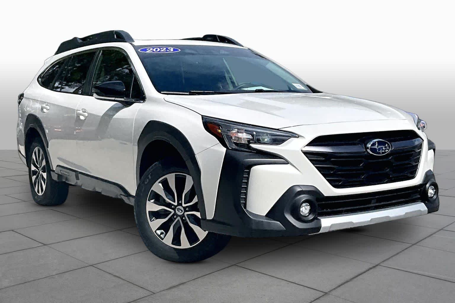 Used 2023 Crystal White Pearl Subaru Limited image 3