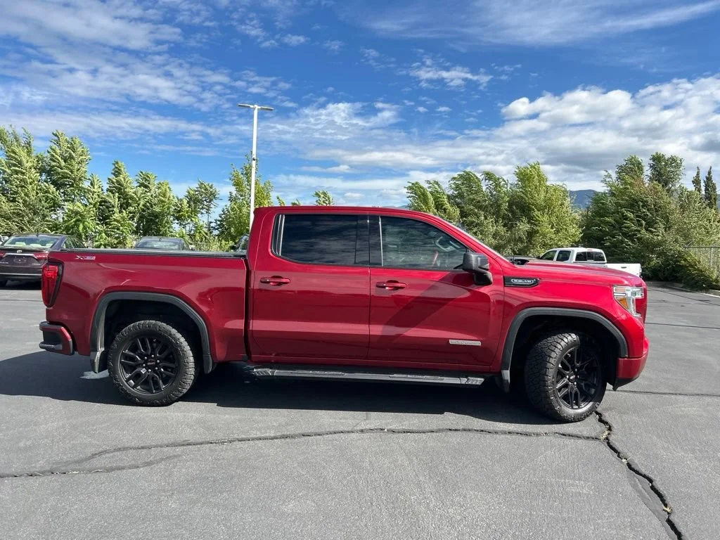 Used 2019  GMC Elevation image 4