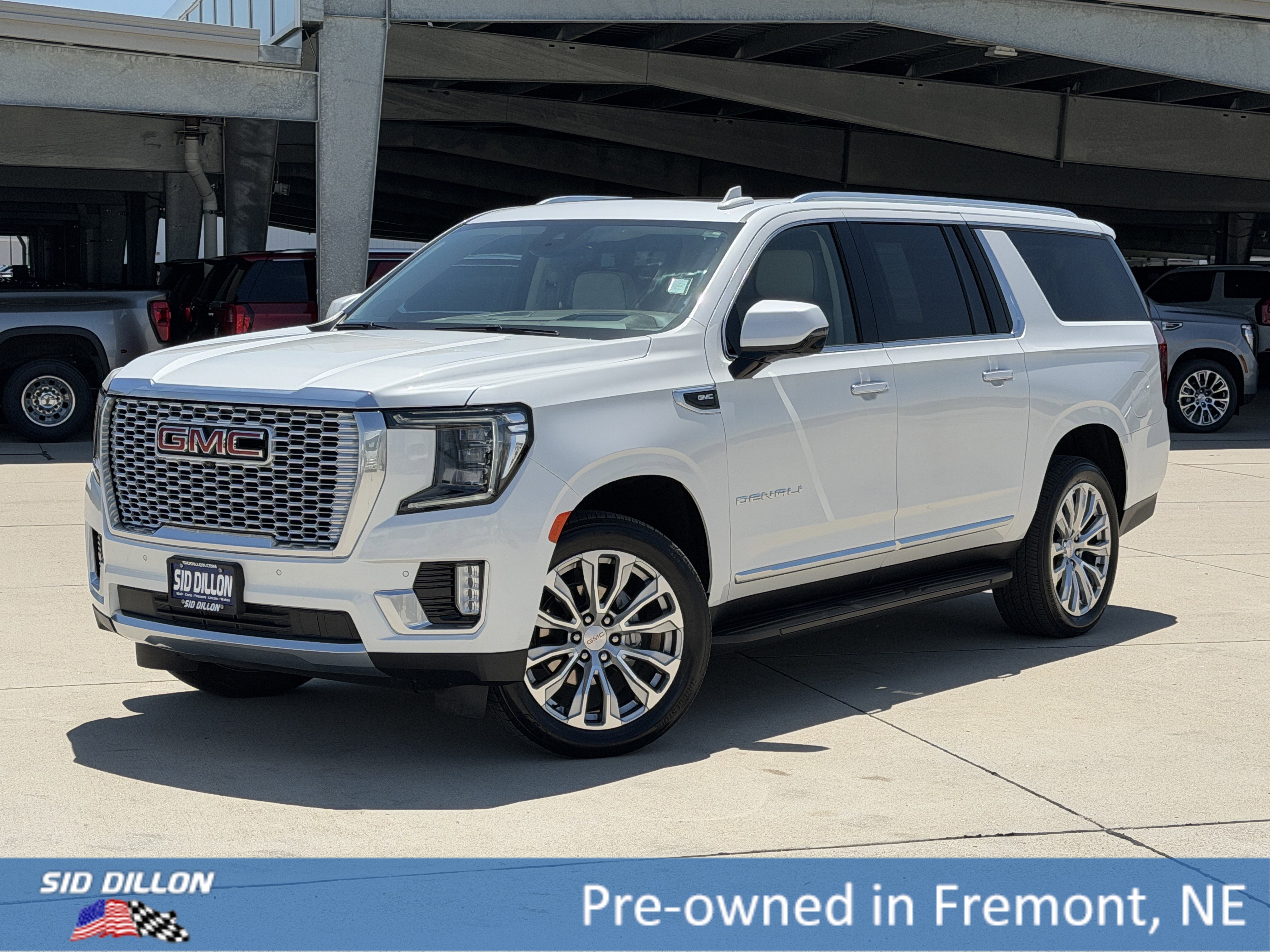 2024 GMC Yukon Denali AWD's photo