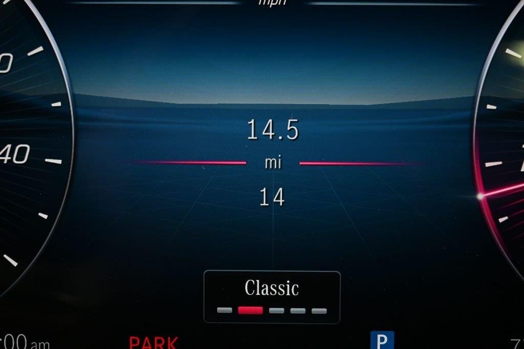 New 2026 Obsidian Black Metallic Mercedes-Benz CLE 300 image 13